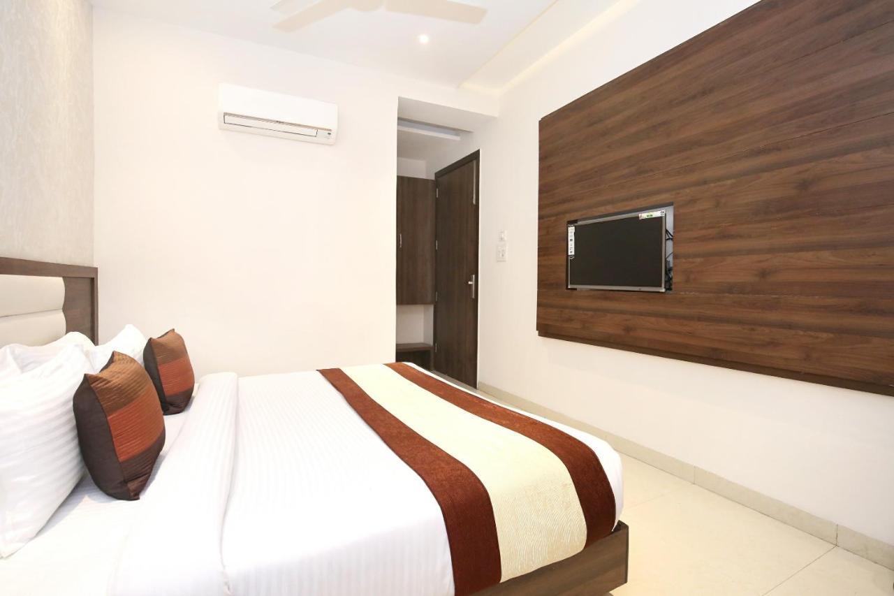 Oyo 11680 Hotel Grand Star Αμριτσάρ Εξωτερικό φωτογραφία